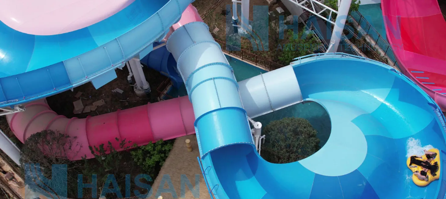 Interstella Spiral Slide + Giant Wave Rolling Slide Combination